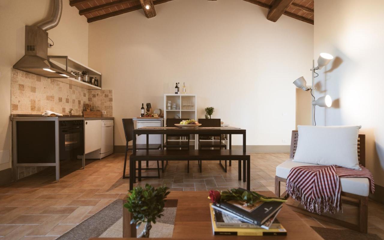 Borgo Le Colline Luxury Agriturismo In Tuscany Гамбасси-Терме Экстерьер фото