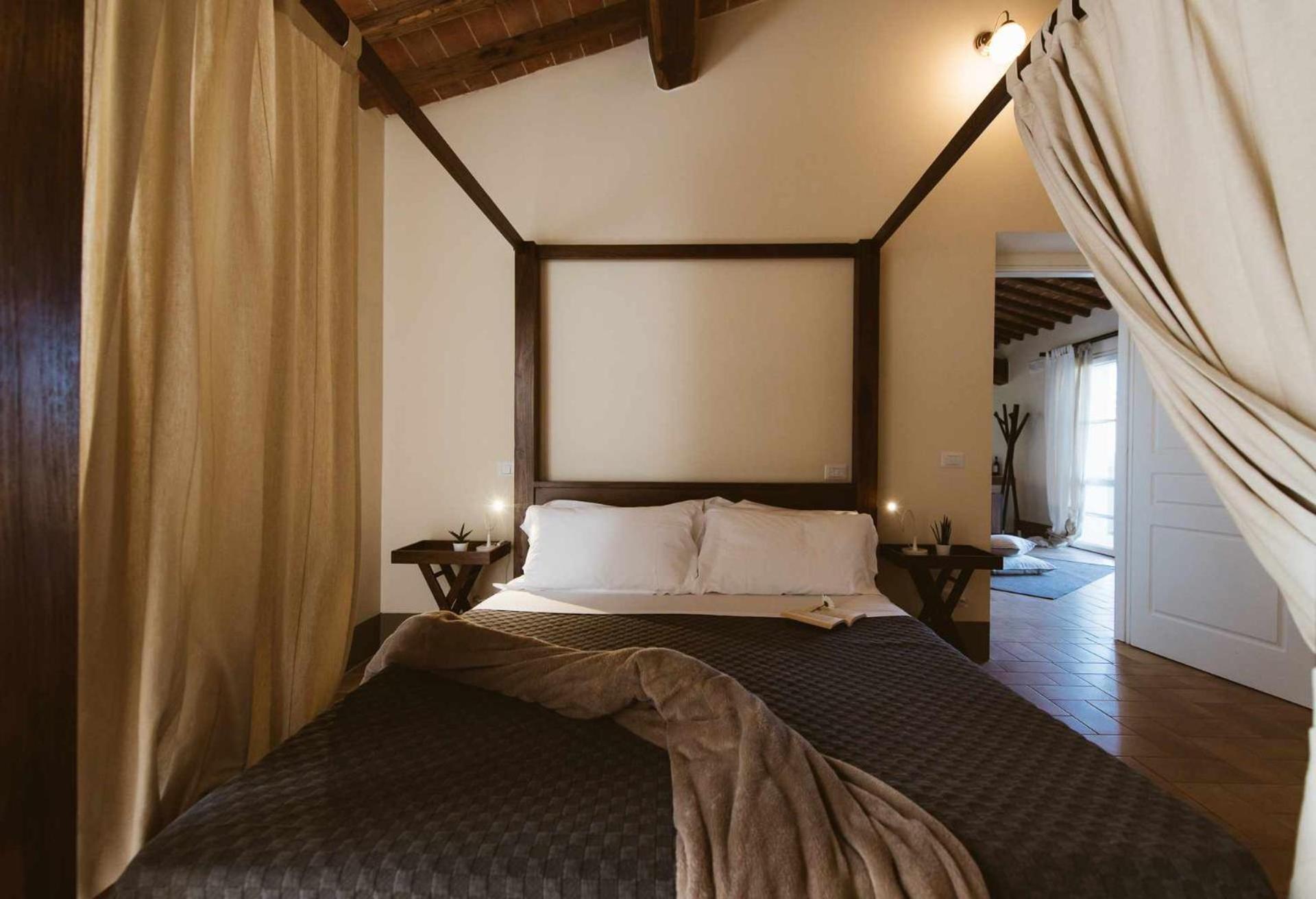 Borgo Le Colline Luxury Agriturismo In Tuscany Гамбасси-Терме Номер фото