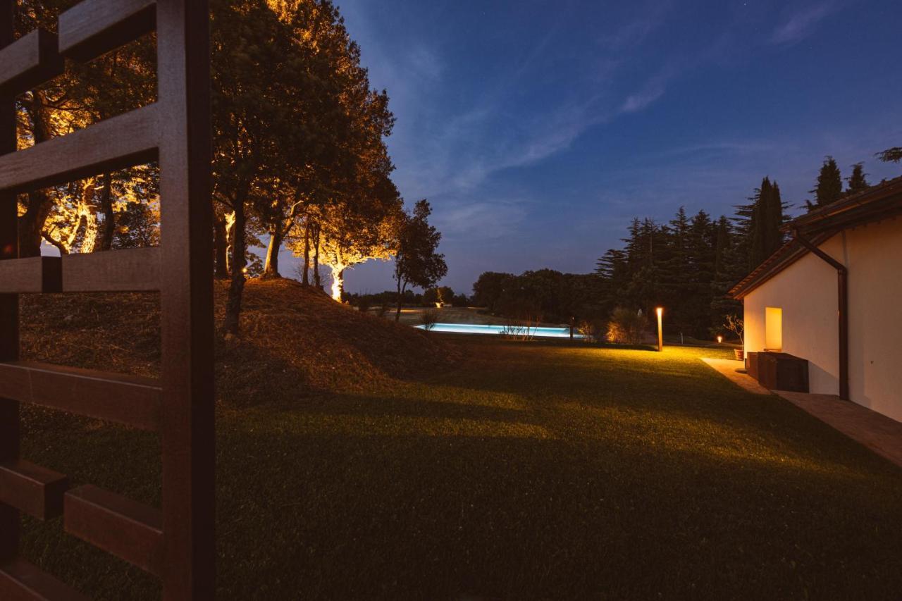 Borgo Le Colline Luxury Agriturismo In Tuscany Гамбасси-Терме Экстерьер фото