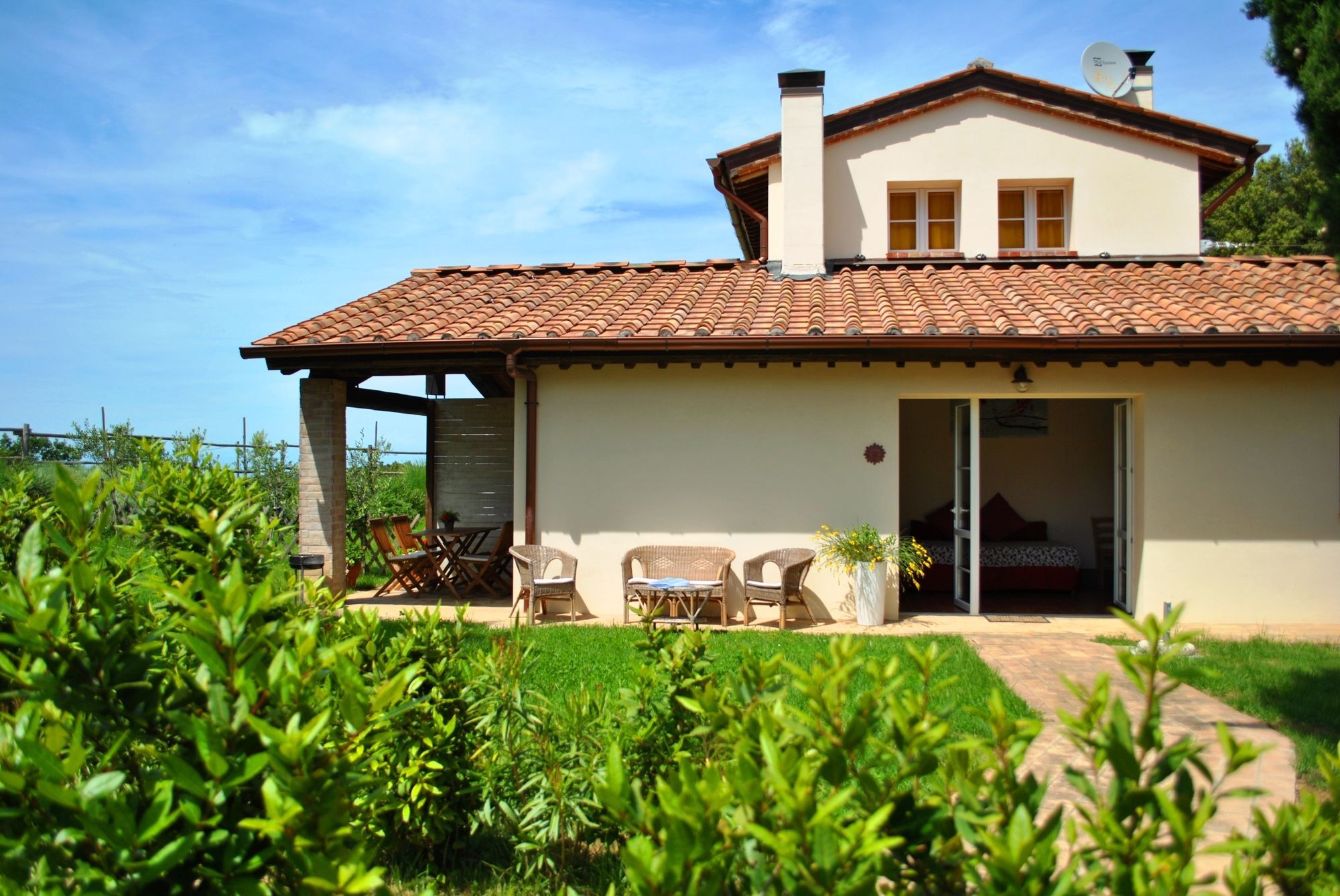 Borgo Le Colline Luxury Agriturismo In Tuscany Гамбасси-Терме Экстерьер фото